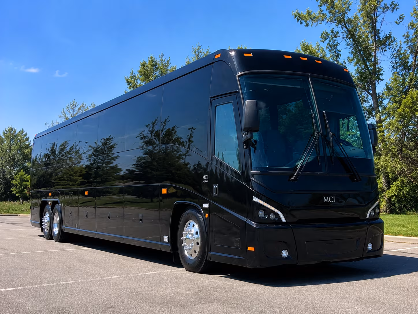 buses to prom venues at emerald downs and auburn banquet halls